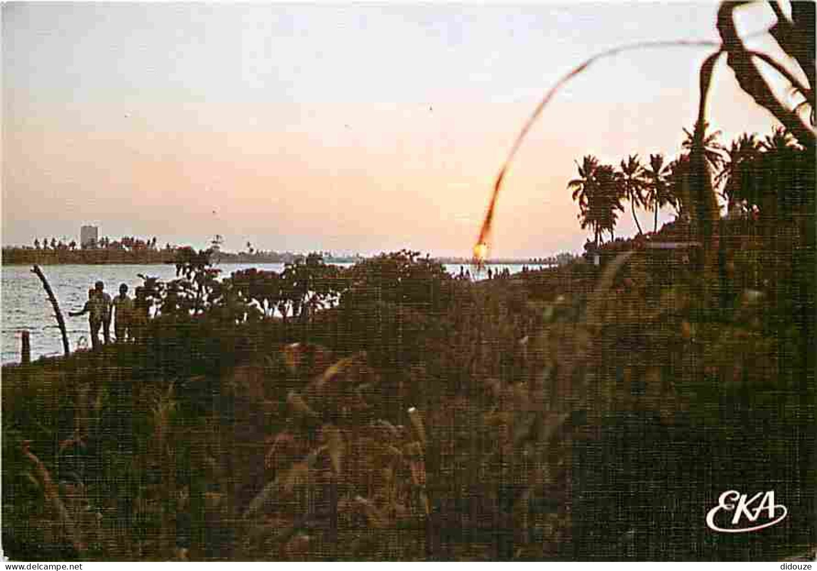 Togo - Lomé - Coucher De Soleil - CPM - Voir Scans Recto-Verso - Togo