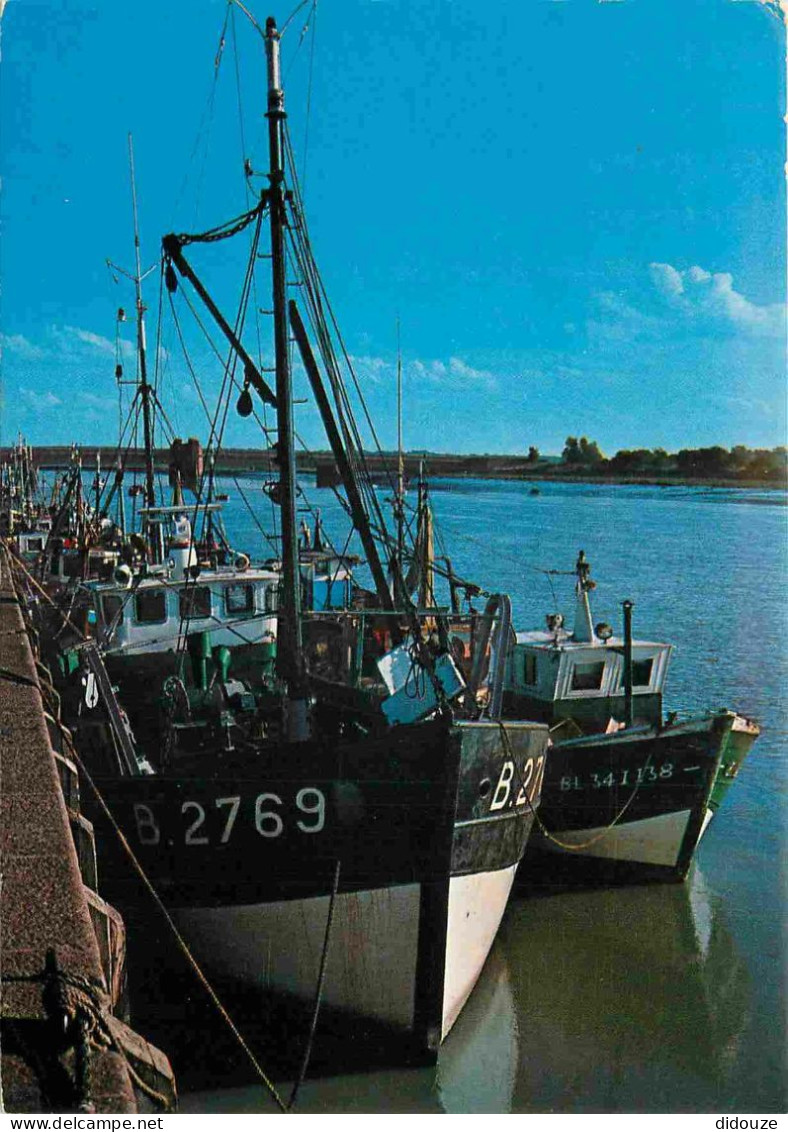 62 - Etaples Sur Mer - Le Port De Pêche Et Le Pont - Bateaux - CPM - Voir Scans Recto-Verso - Etaples
