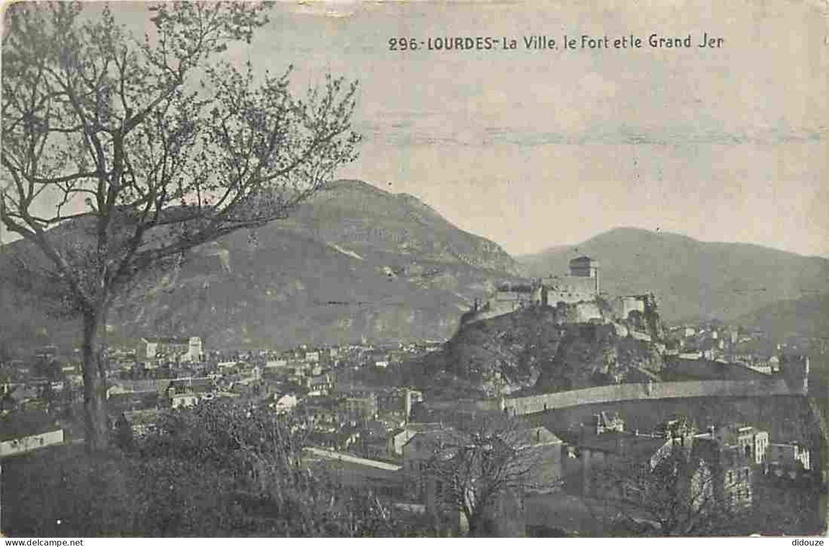 65 - Lourdes - Ville Connue Pour Son Pèlerinage Chrétien - CPA - Voir Scans Recto-Verso - Lourdes