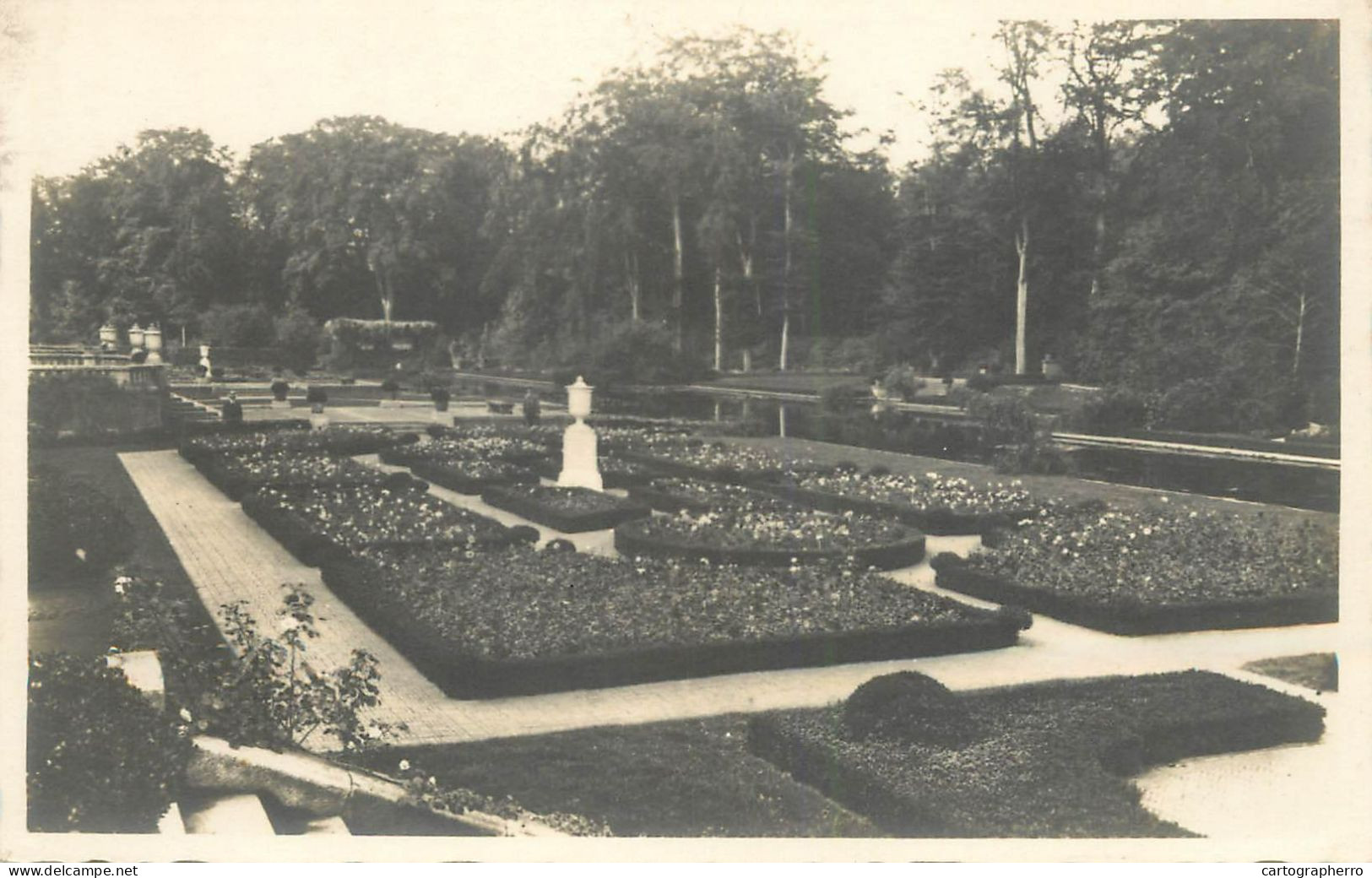 Netherlands Den Haag Palace Of Peace Rosengarden With Ornamental Water - Den Haag ('s-Gravenhage)