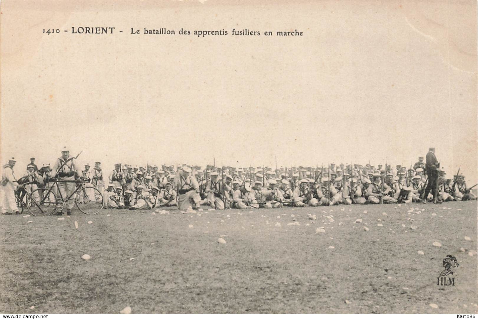 Lorient * Le Bataillon Des Apprentis Fusiliers En Marche * Militaria Militaires - Lorient