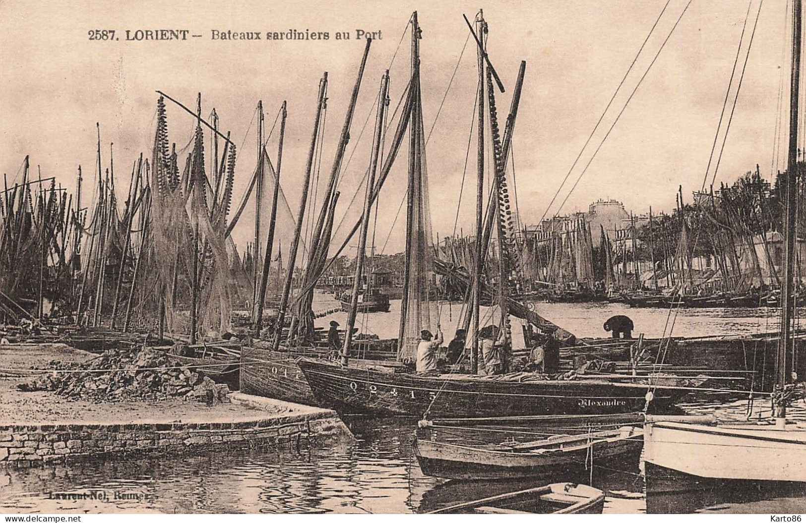 Lorient * Les Bateaux Sardiniers Au Port * Pêche Pêcheurs - Lorient