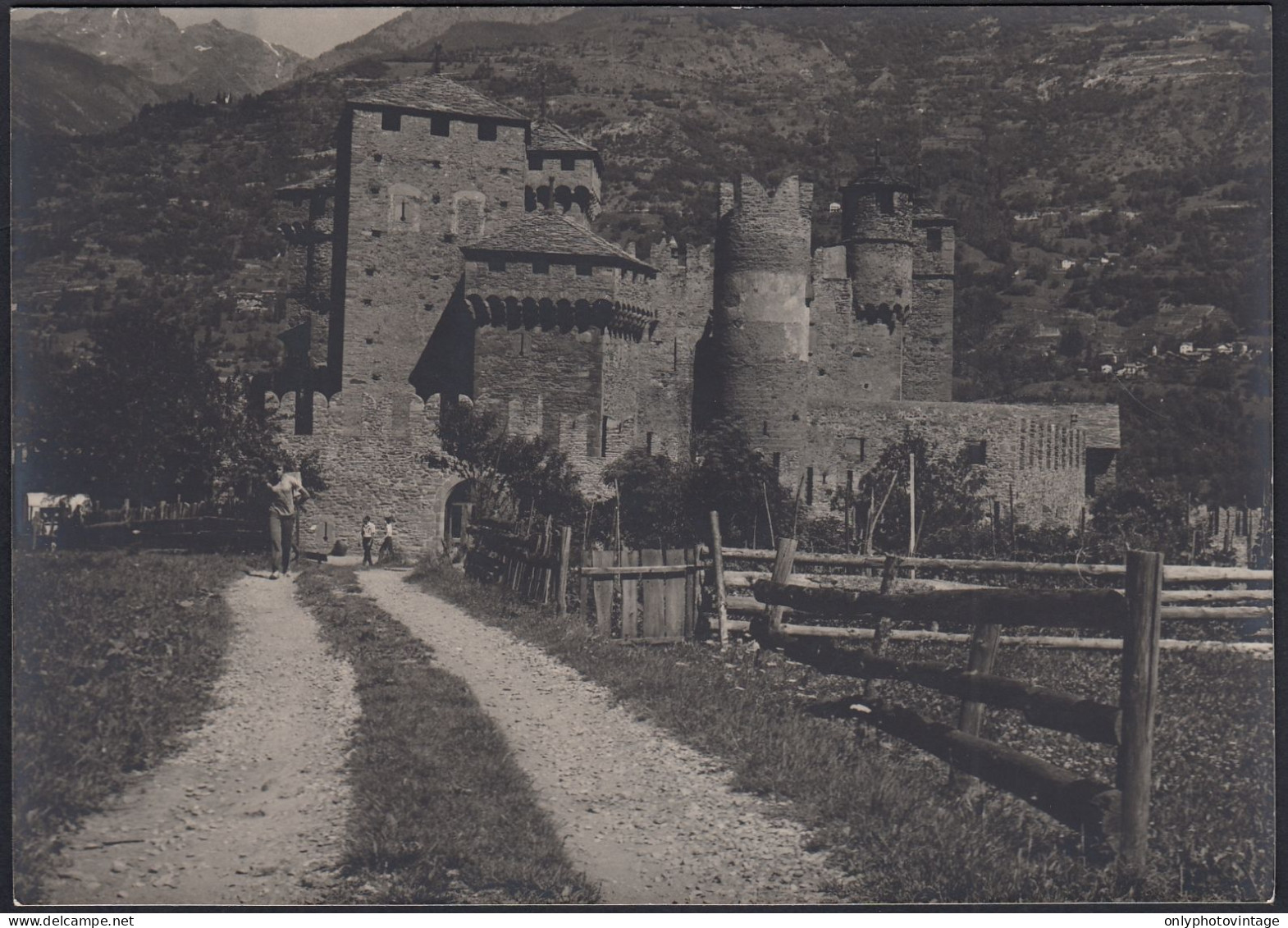 Valle D'Aosta 1960 - Castello Di Fénis - Fotografia Epoca - Vintage Photo - Places