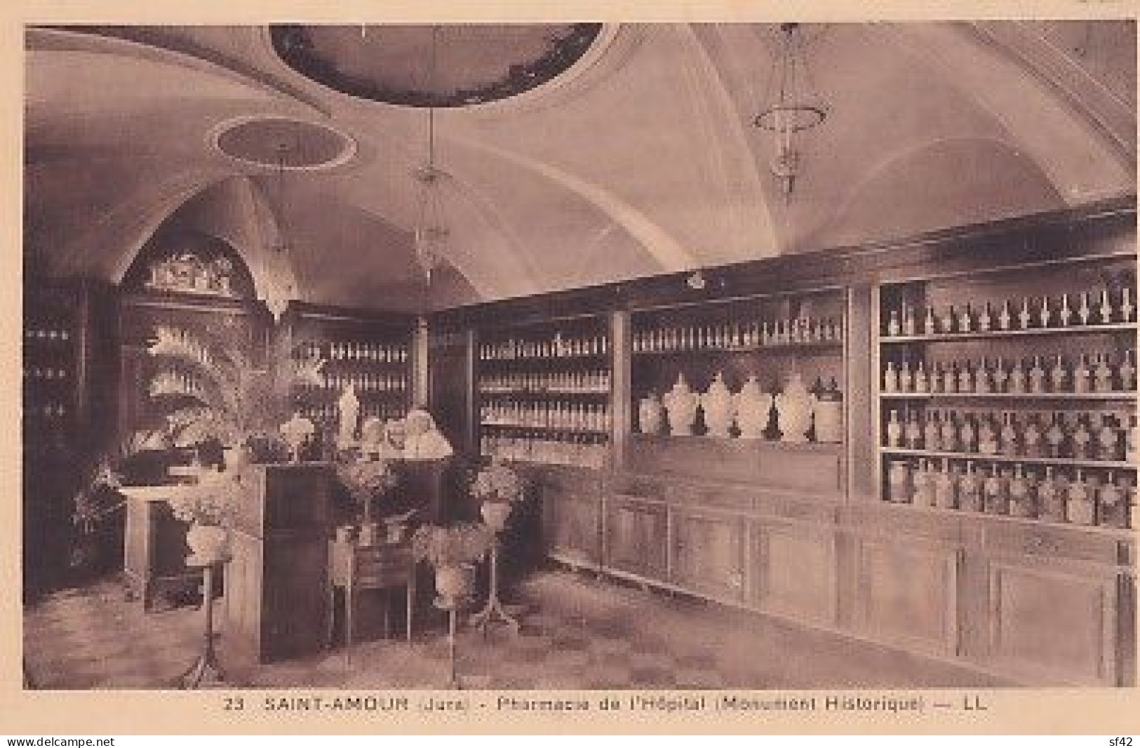 SAINT AMOUR                               Pharmacie De L Hopital     1 - Other & Unclassified