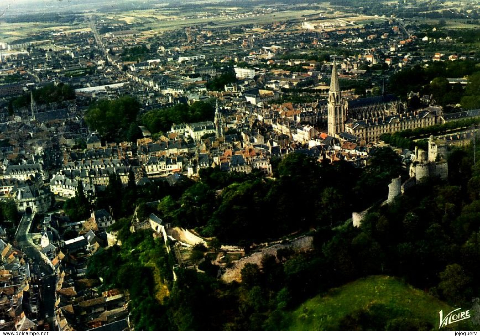 Vendome La Ville Au 1er Plan L'enceinte Du Château, L'église, La Tour....détails Au Dos; Timbr De Château Renard En 1969 - Vendome