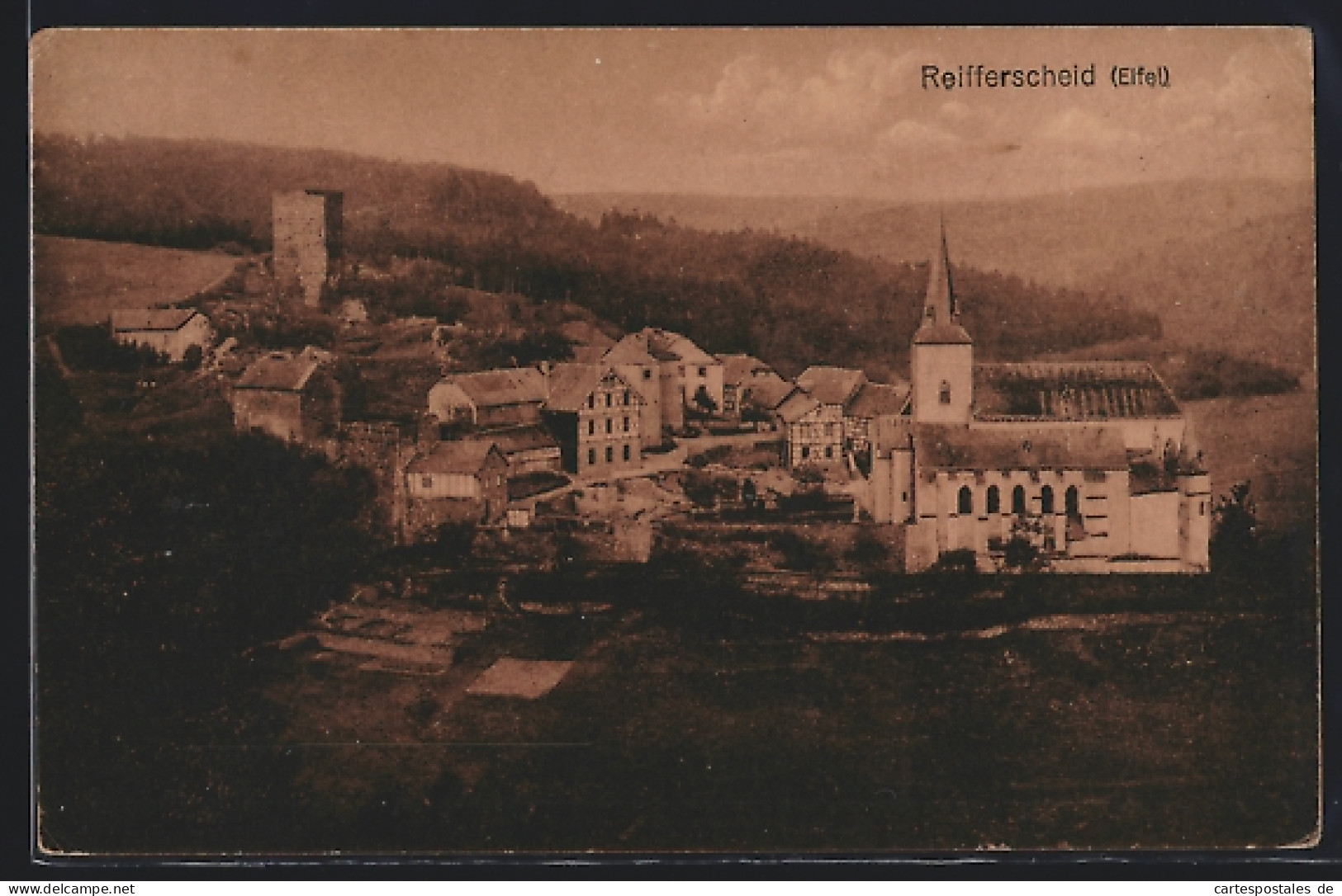 AK Reifferscheid /Eiffel, Ortsansicht Mit Kirche Und Ruine  - Autres & Non Classés