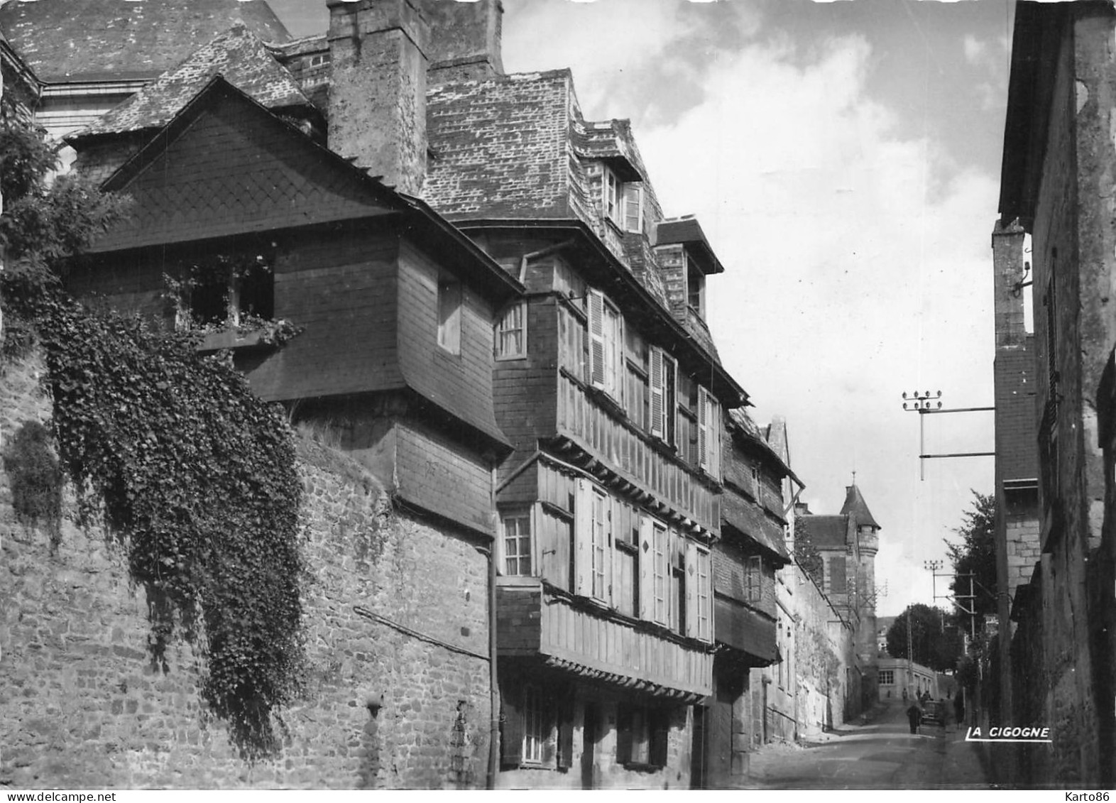 Quimper * Rue élie Féron Et Vieille Maison - Quimper