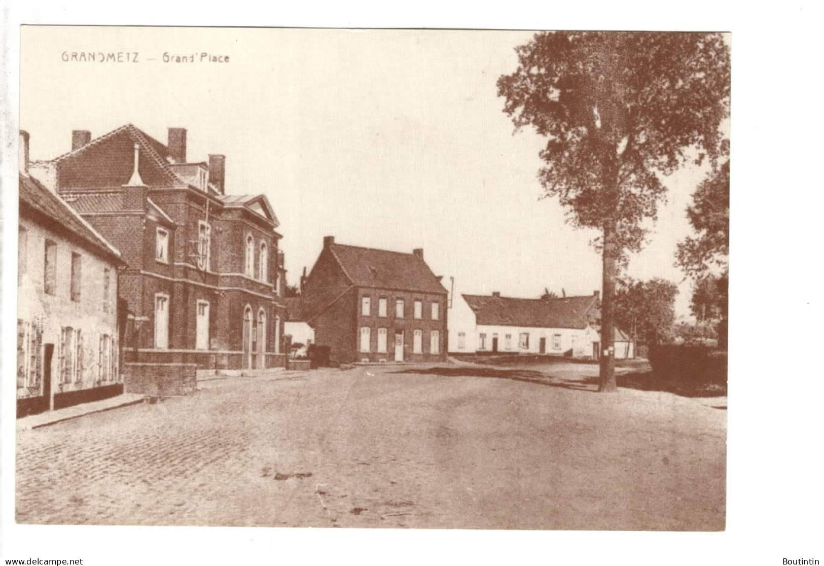 Grandmetz Grand'Place  (Reproduction Offerte Pour Les 20 Ans De " Sport Pour Tous" De L'Adeps - Leuze-en-Hainaut