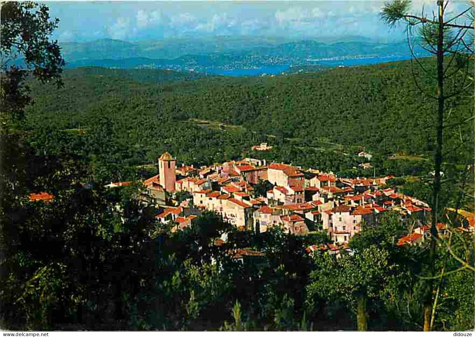 83 - Ramatuelle - Vue Générale Aérienne - A L'Horizon Le Golfe De Saint Tropez - CPM - Voir Scans Recto-Verso - Ramatuelle