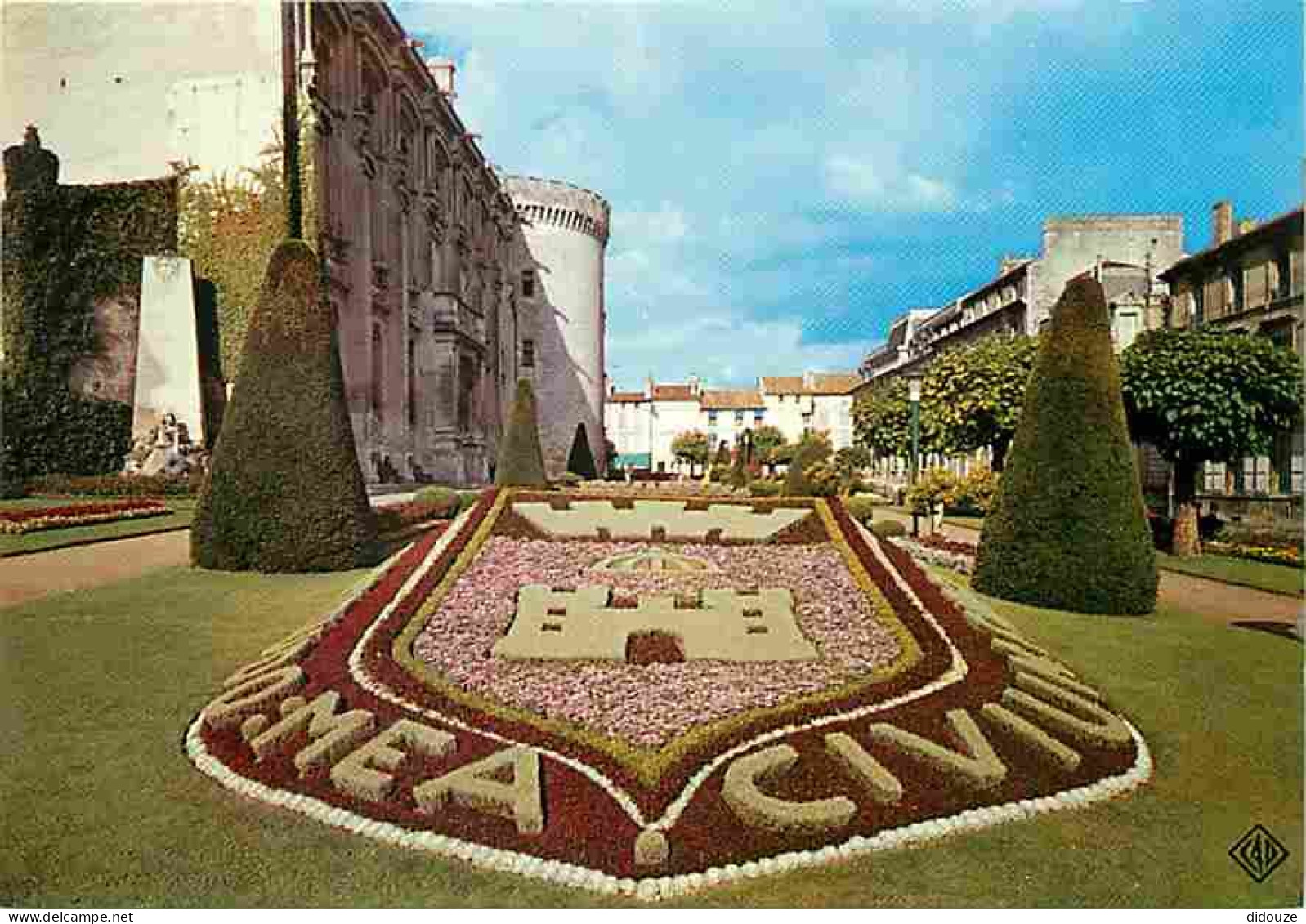 16 - Angouleme - Jardin De L'hôtel De Ville - Ecusson Des Armes D'Angoulème - Fleurs - Carte Neuve - CPM - Voir Scans Re - Angouleme