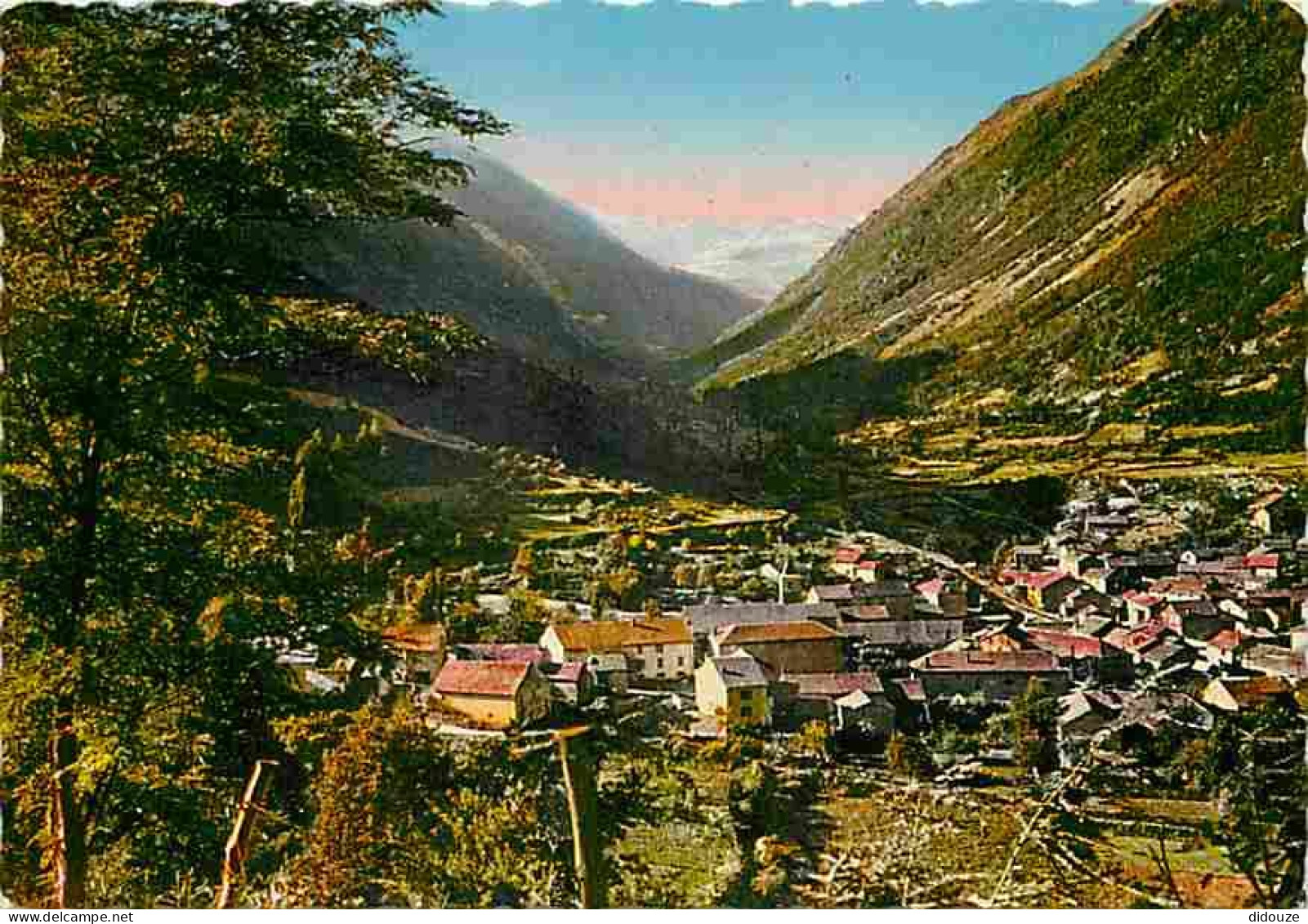 09 - Ax Les Thermes - Vallée De Mérens Les Vals. Au Fond Le Puymorens - CPM - Voir Scans Recto-Verso - Ax Les Thermes