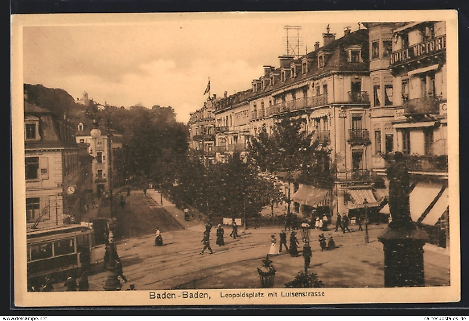 AK Baden-Baden, Leopoldsplatz Mit Luisenstrasse  - Baden-Baden