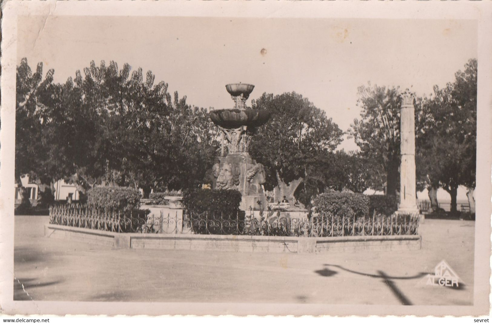 CHERCHELL  -   Place Césarée - Autres & Non Classés