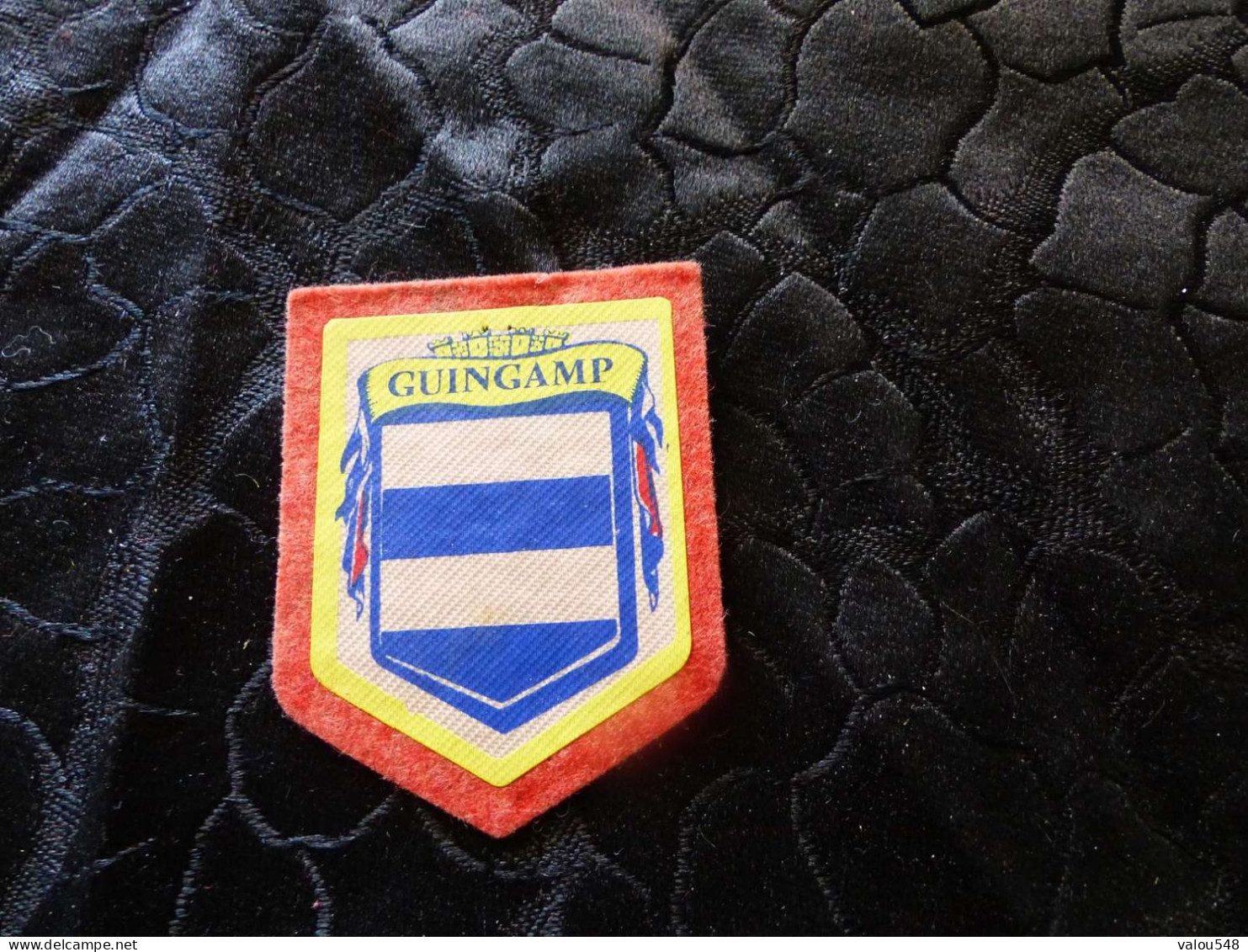 21 - Ecusson Tissu , Ville De Guingamp - Patches