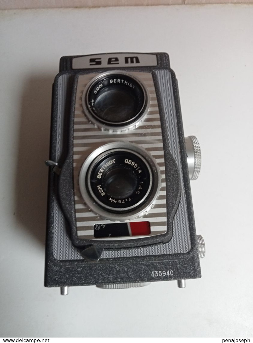 Appareil Photo Berthiot S, 1:45, 75 Mm 1950 Avec étuit Tres Bon état - Cameras