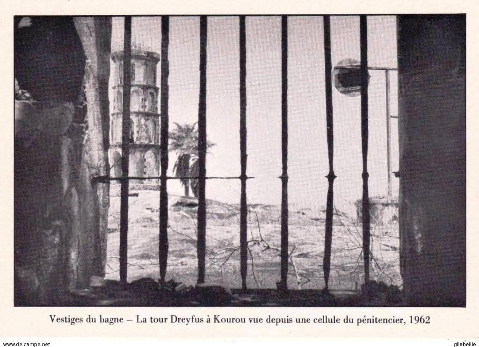 Guyane Francaise  -vestiges Du Bagne - La Tour Dreyfus A KOUROU Vue Depuis Une Cellule Du Pénitencier - Illustrateur - Sonstige & Ohne Zuordnung
