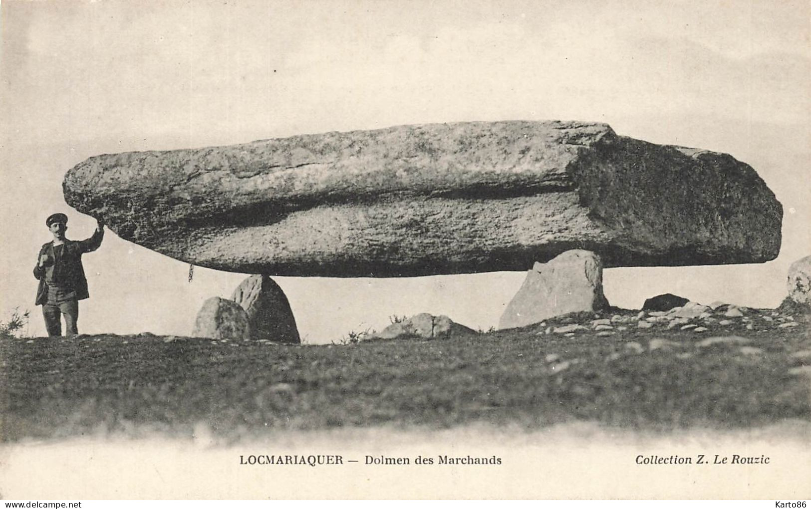 Locmariaquer * Dolmen De Marchands * éditeur Z. Le Rouzic * Villageois - Locmariaquer