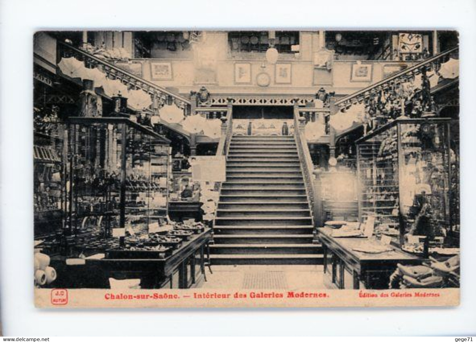 Chalon Sur Saone - Interieur Des Galeries Modernes - Chalon Sur Saone