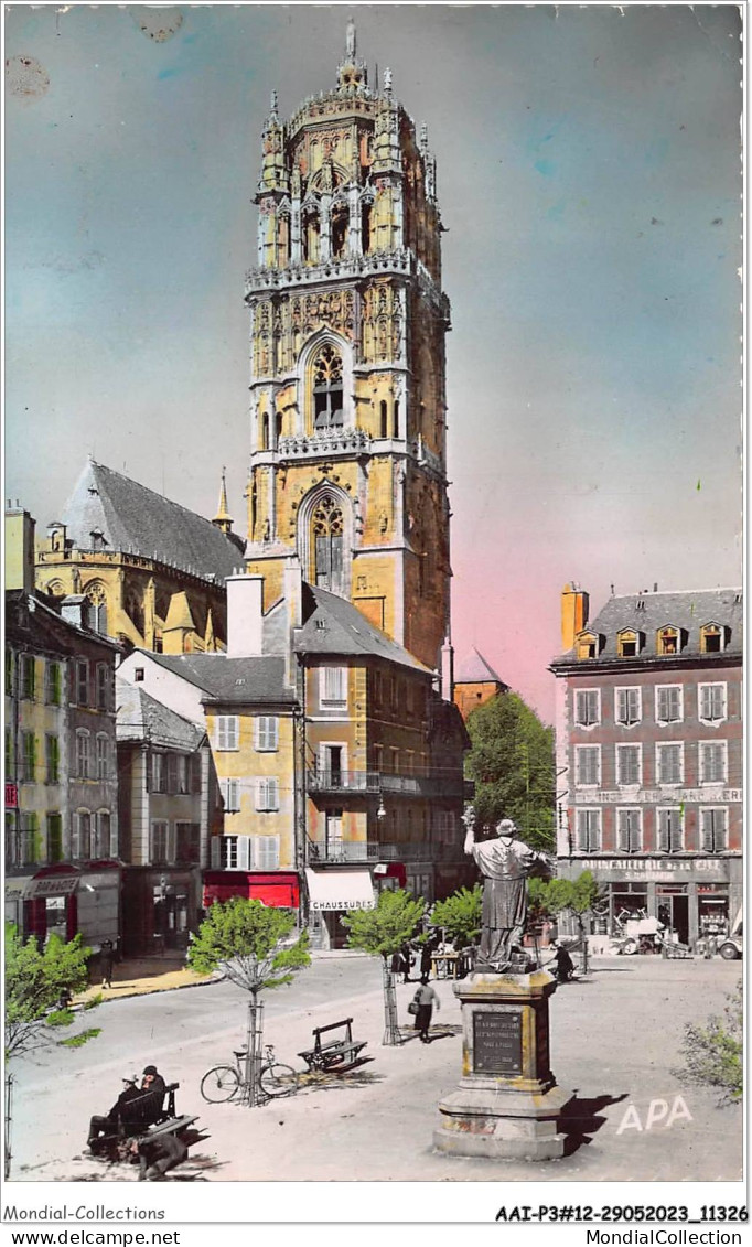 AAIP3-12-0189 - RODEZ - Place De La Citee Et Le Clocher - Rodez