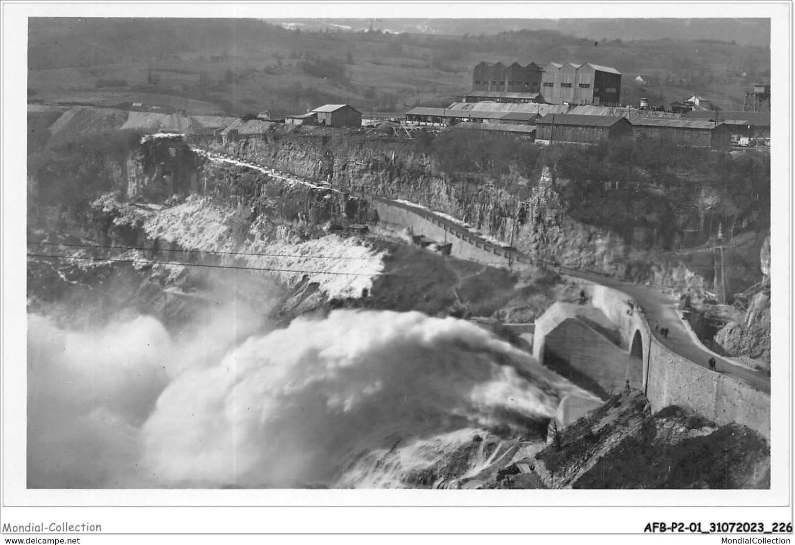 AFBP2-01-0221 - GENISSIAT - Route à L'usine évacuation De Crues Rive Droite Saut De Ski - Génissiat