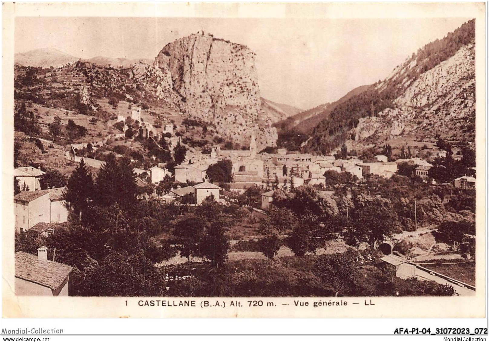 AFAP1-04-0037 - CASTELLANE - Vue Générale - Castellane