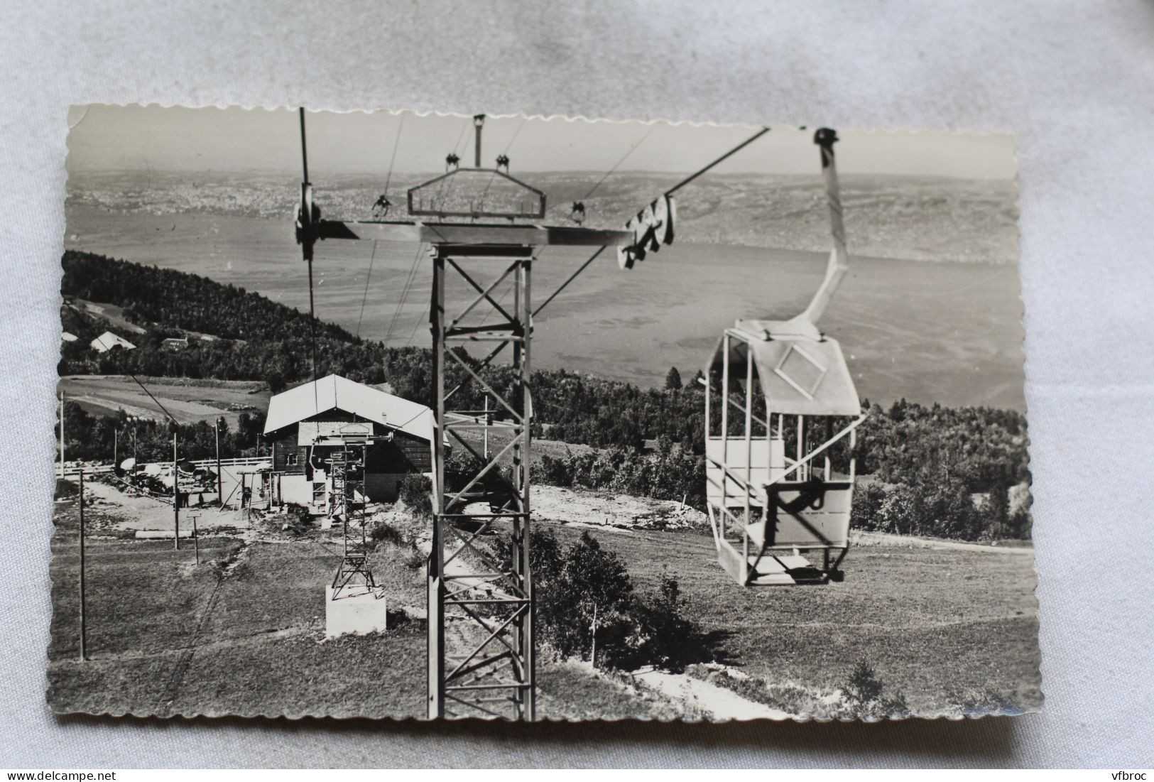 N835, Cpsm 1957, Thollon Les Mémises, Gare De Départ Du Télésiège, Vue Sur Le Léman Et La Suisse, Haute Savoie 74 - Thollon