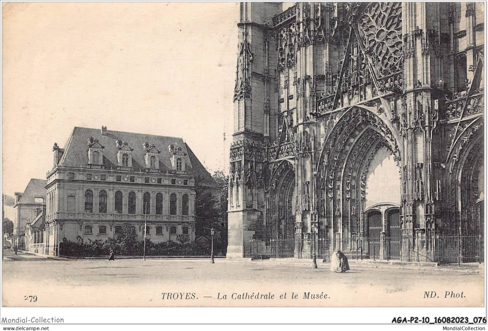 AGAP2-10-0130 - TROYES - La Cathédrale Et Le Musée  - Troyes