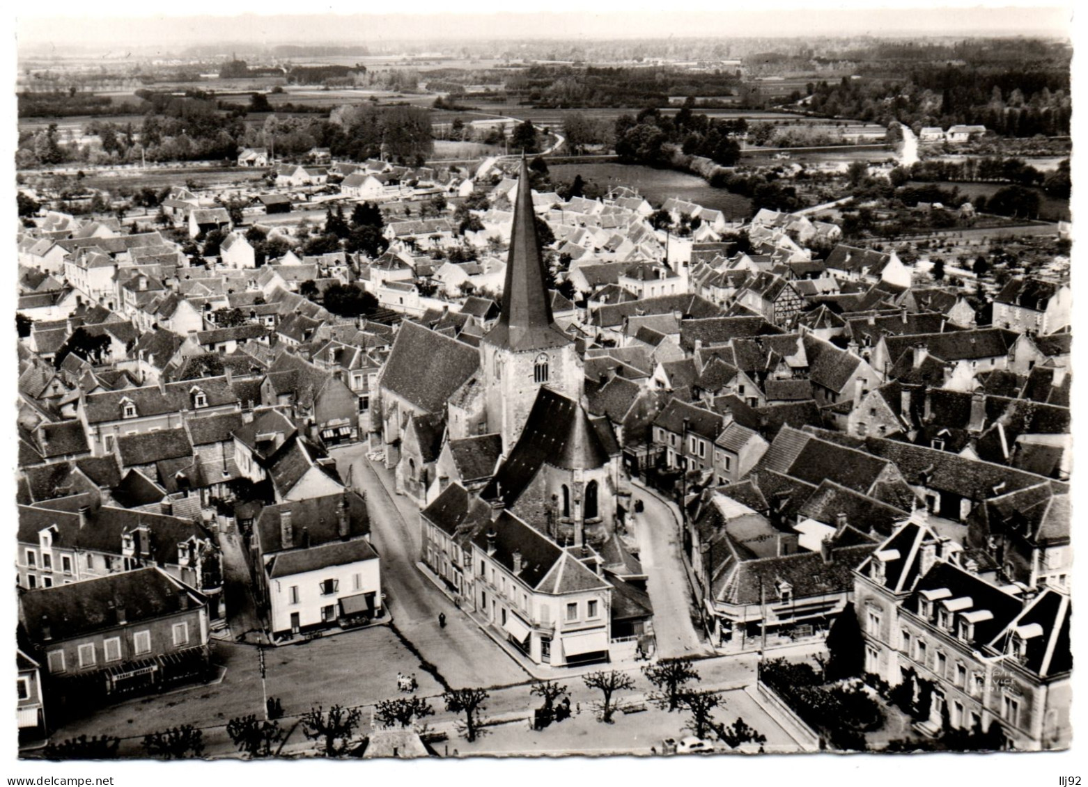 CPSM GF 36 - CHABRIS (Indre) - 5. L'Eglise. "En Avion Au-dessus De..." - Other & Unclassified