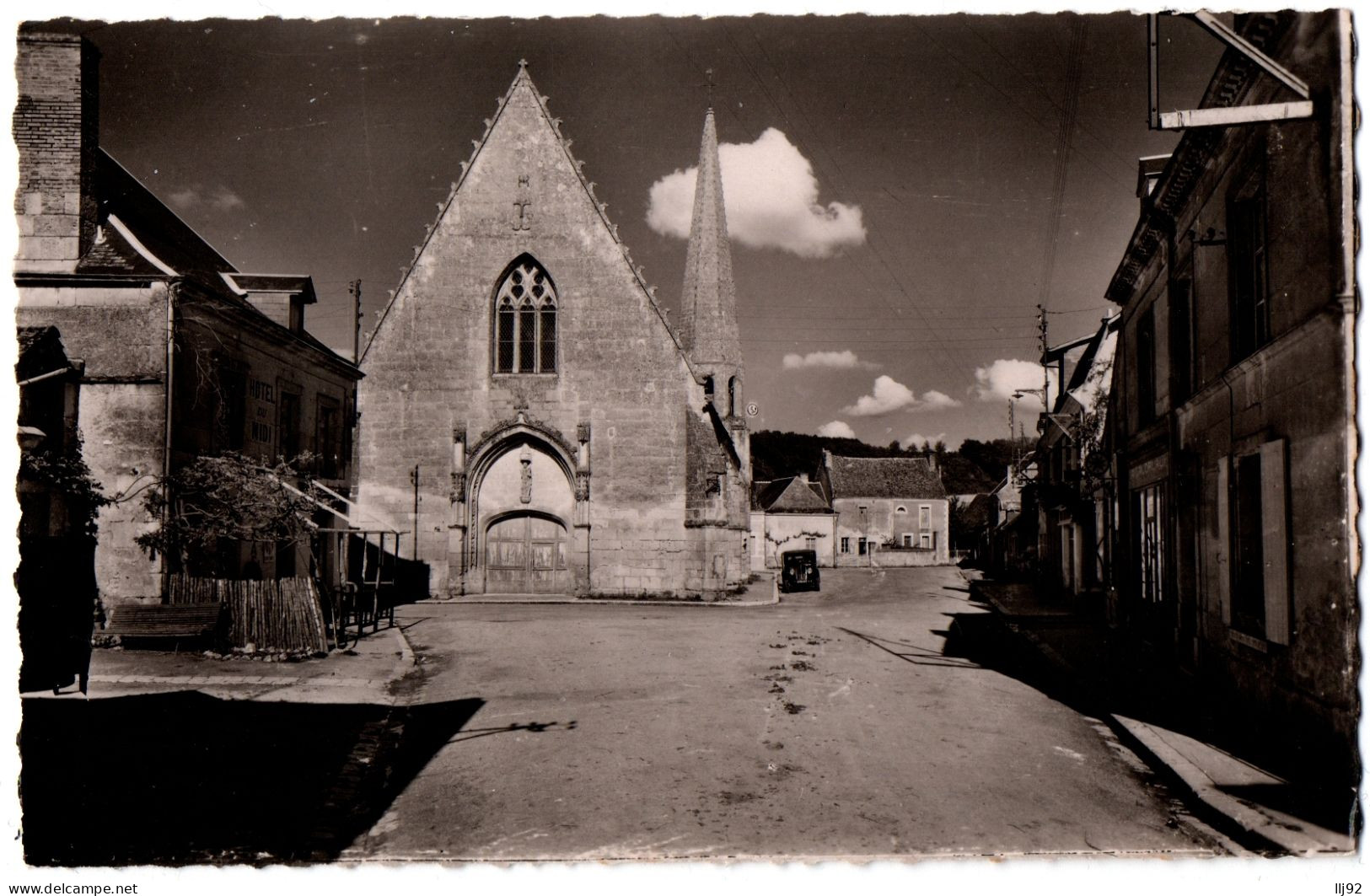 CPSM PF 36 - MAZANGE (Indre) - Place De L'Eglise - Other & Unclassified