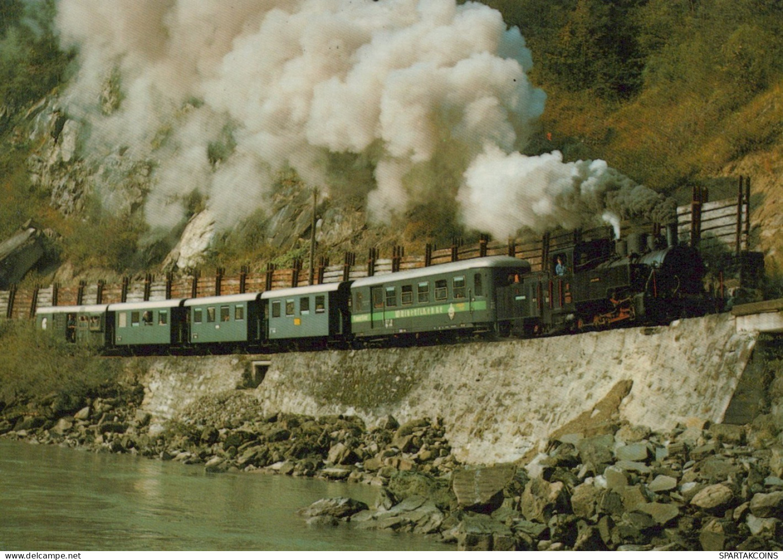 Transport FERROVIAIRE Vintage Carte Postale CPSM #PAA764.FR - Trains