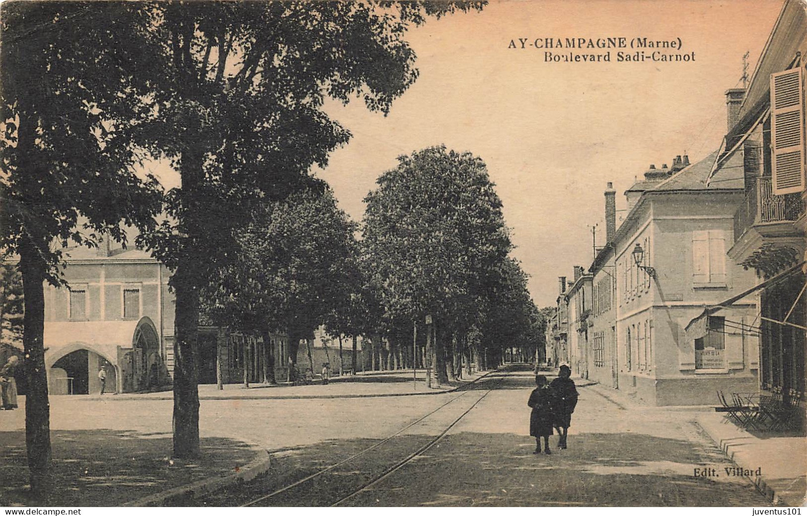 CPA Ay Champagne-Boulevard Sadi Carnot   L2925 - Ay En Champagne