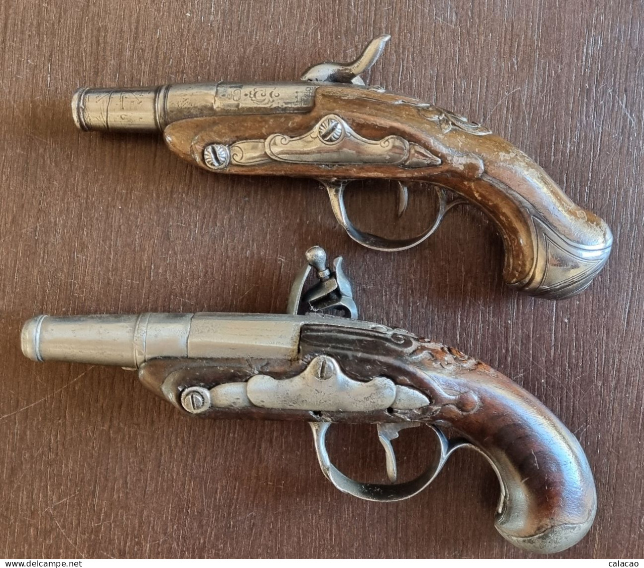 DEUX PISTOLETS DE POCHE A RESTAURER - Decorative Weapons