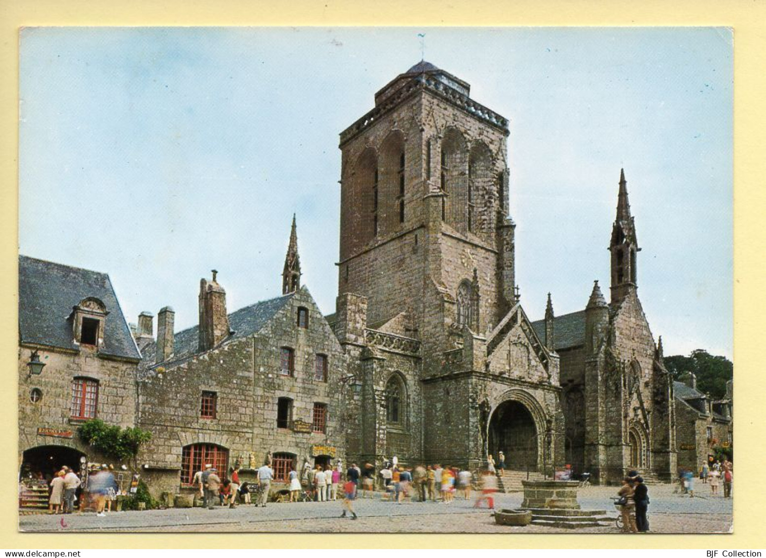 29. LOCRONAN – L'Eglise St-Ronan Du XVè Siècle (animée) (voir Scan Recto/verso) - Locronan