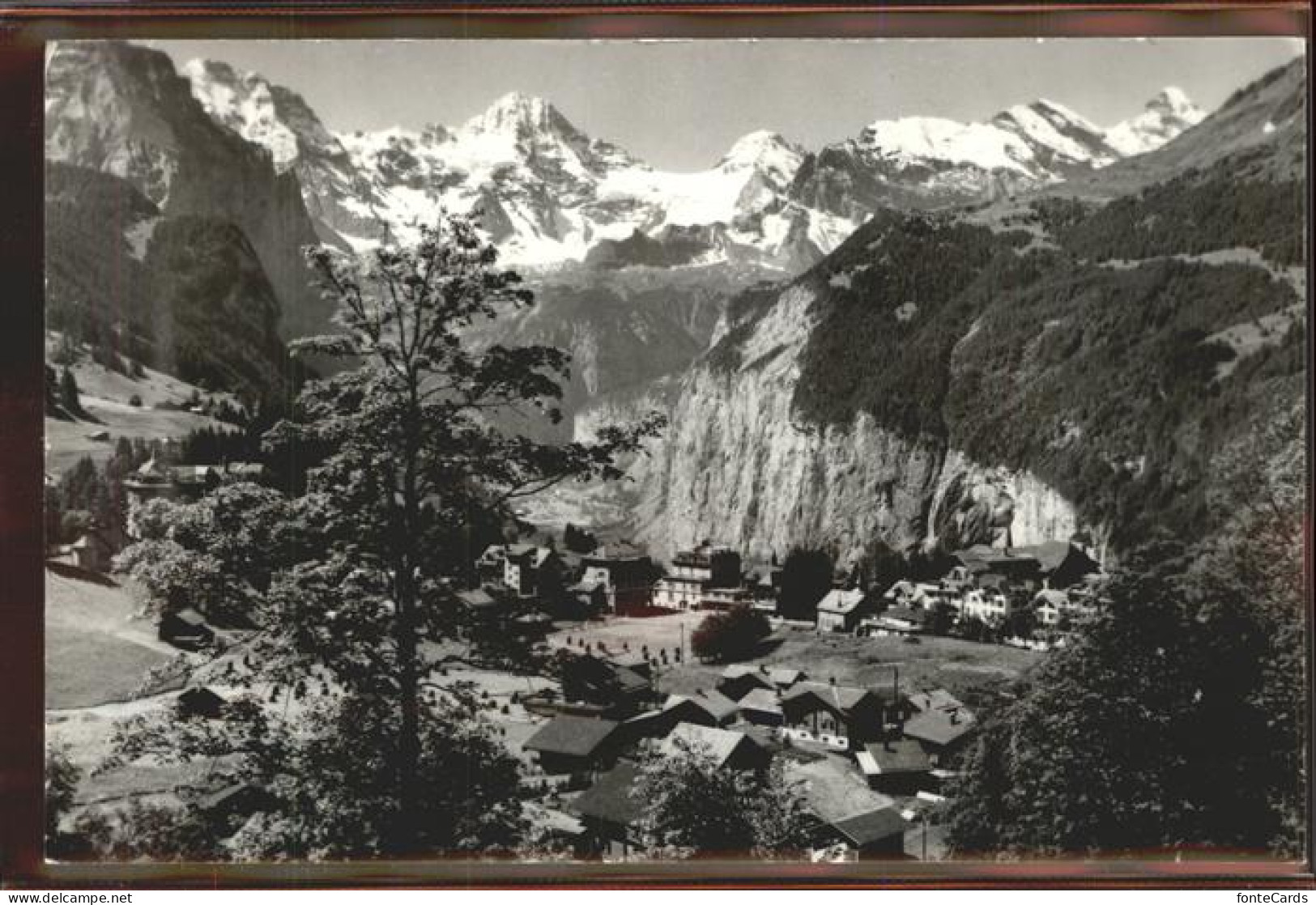 11303135 Wengen BE Ortsansicht Mit Blick Auf Jungfrau Und Breithorn Wengen - Other & Unclassified