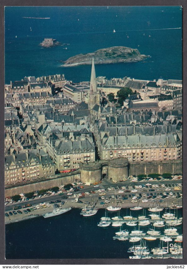 123449/ SAINT-MALO, Vue Générale Sur Le Port, Le Grand Bé Et Le Petit Bé - Saint Malo