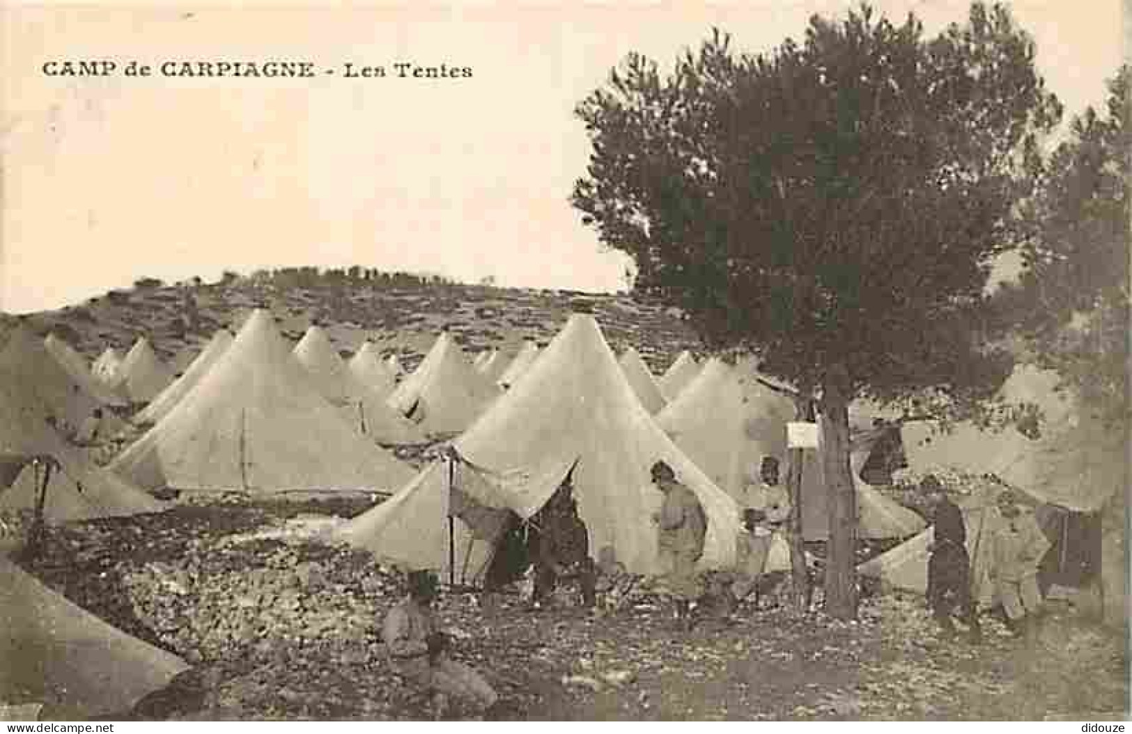 13 - Camp De Carpiagne - Les Tentes - Animée - Militaria - CPA - Voir Scans Recto-Verso - Other & Unclassified