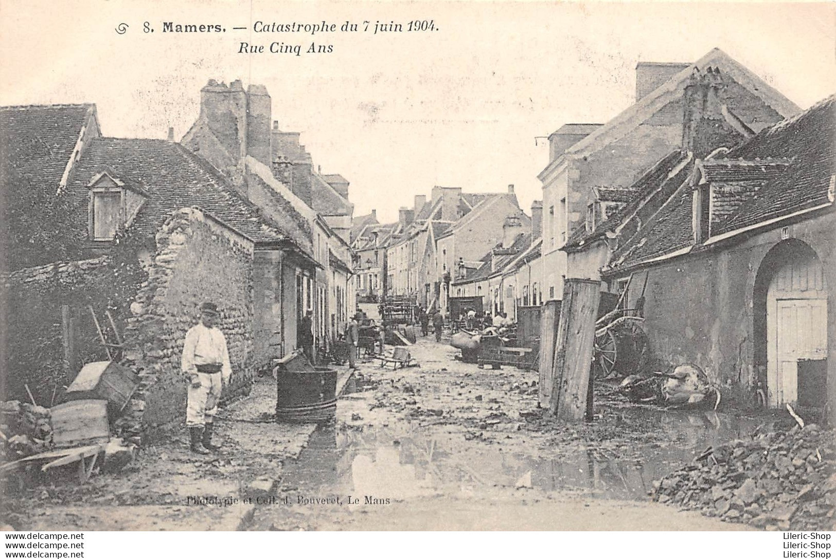 Catastrophe du 7 juin 1904 - Rue Cinq ans - Soldat du 115ème R.I - Phototypie et Coll. J. Bouveret cpa
