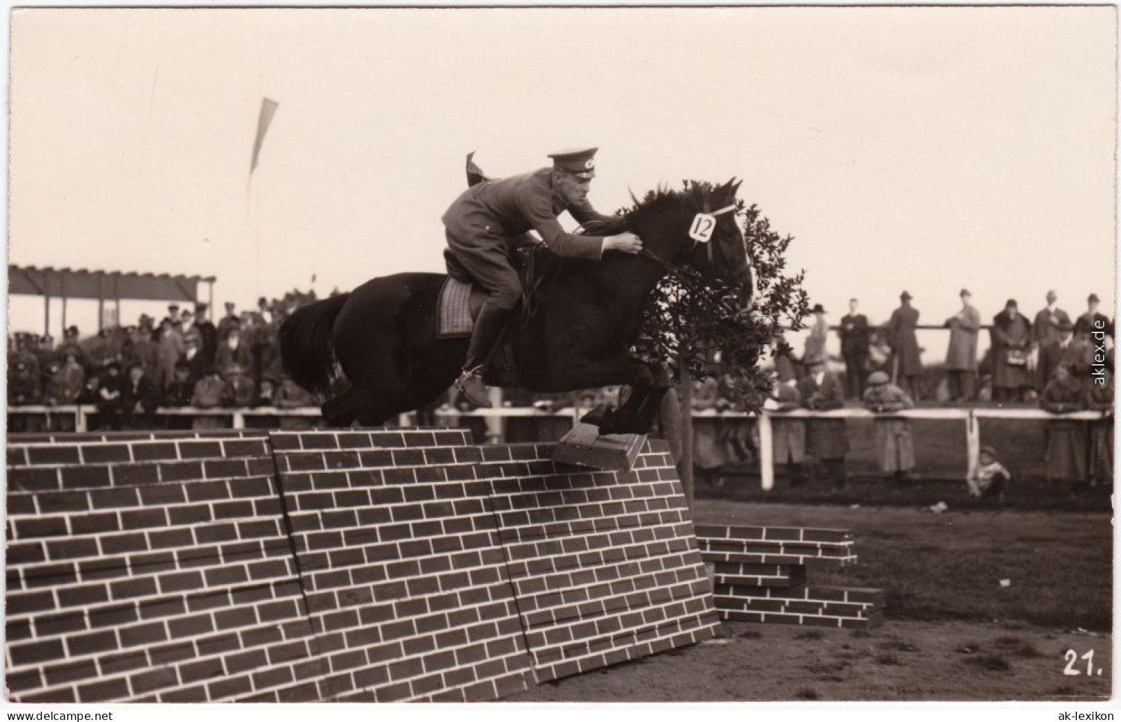 Ansichtskarte  Springreiter - Sprung über Mauer, Turnier 1924 - Reitsport
