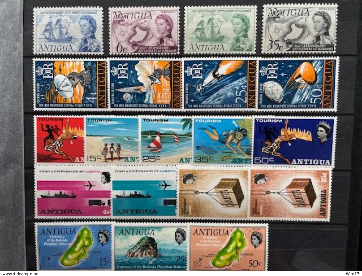 ANTIGUA LOT OF 39 STAMPS (34 STAMPS MNH/5 STAMPS HINGED) - 1960-1981 Autonomia Interna