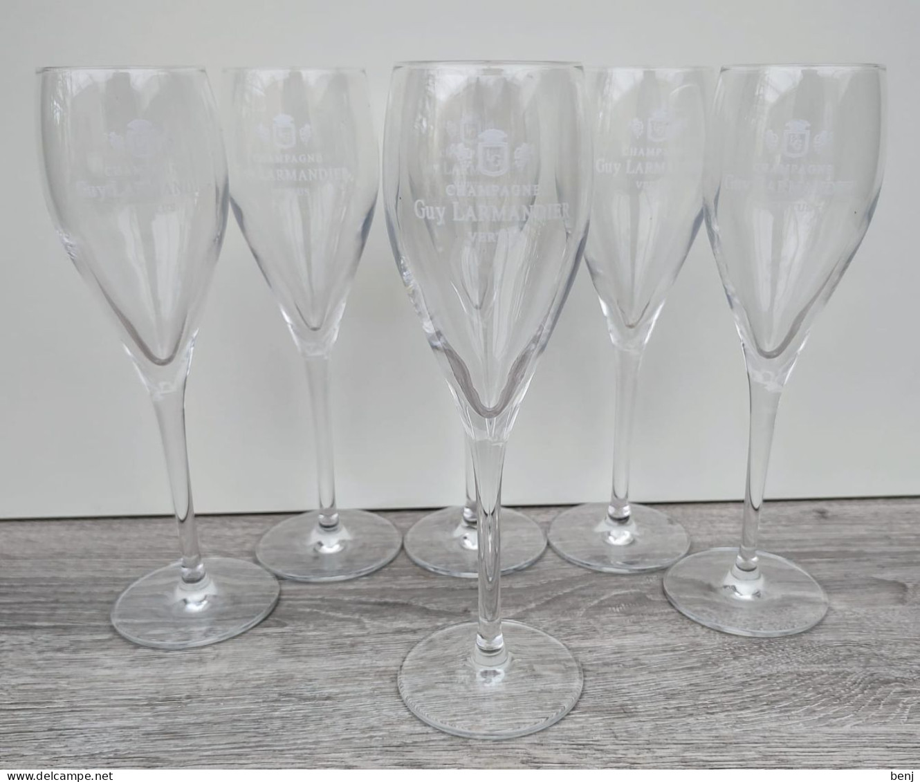 6 Verres / Flûtes à Champagne Gravées Guy Larmandier Vertus - Verres