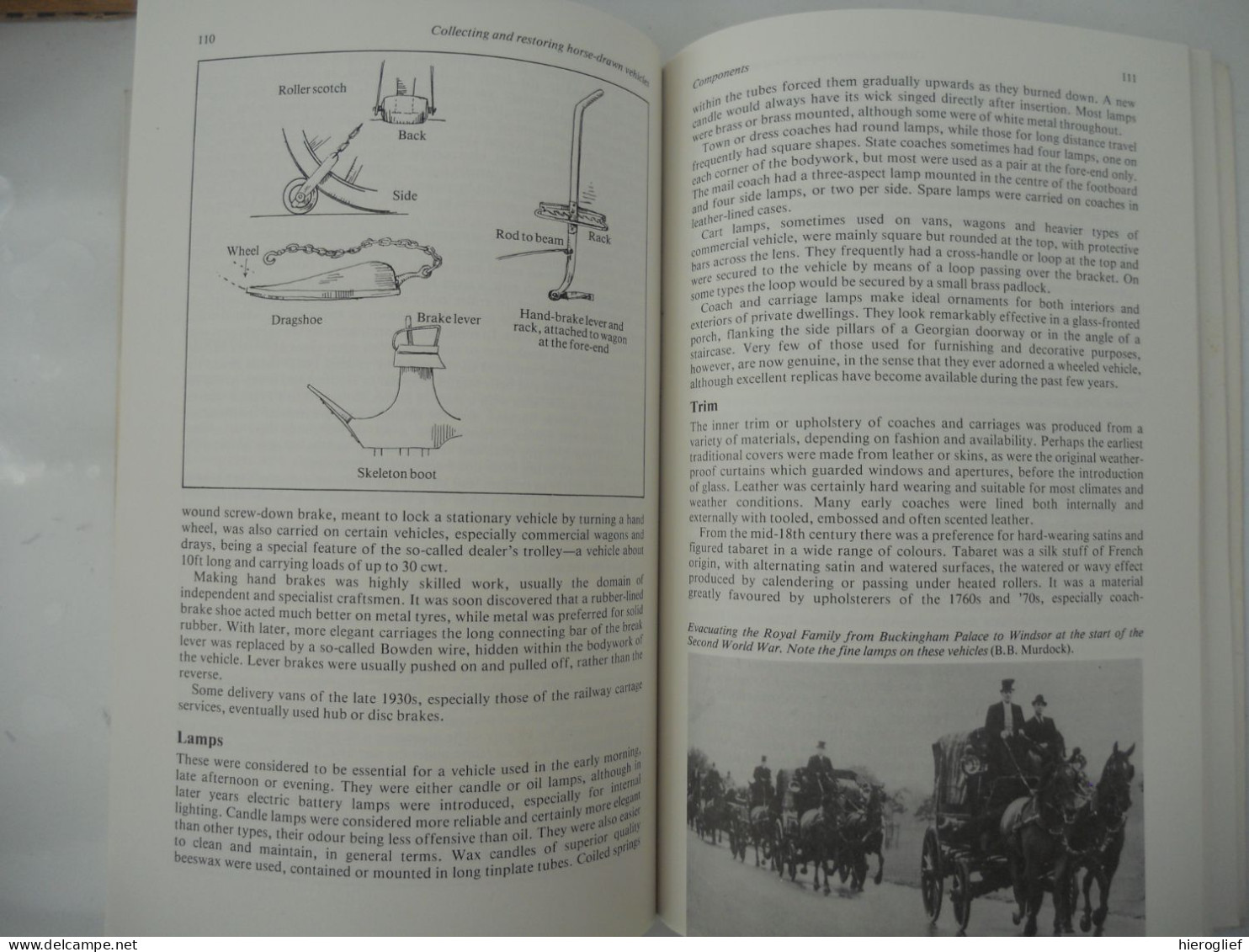 HORSE-DRAWN VEHICLES Collecting & Restoring By Donald J. Smith 1981 Paarden Koetsen Trektuigen Commercial Agricultural - Autres & Non Classés