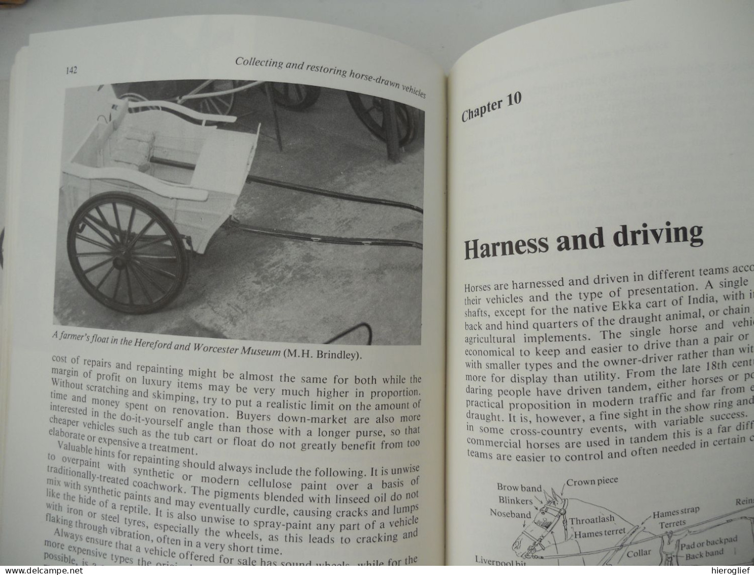 HORSE-DRAWN VEHICLES Collecting & Restoring by Donald J. Smith 1981 paarden koetsen trektuigen commercial agricultural