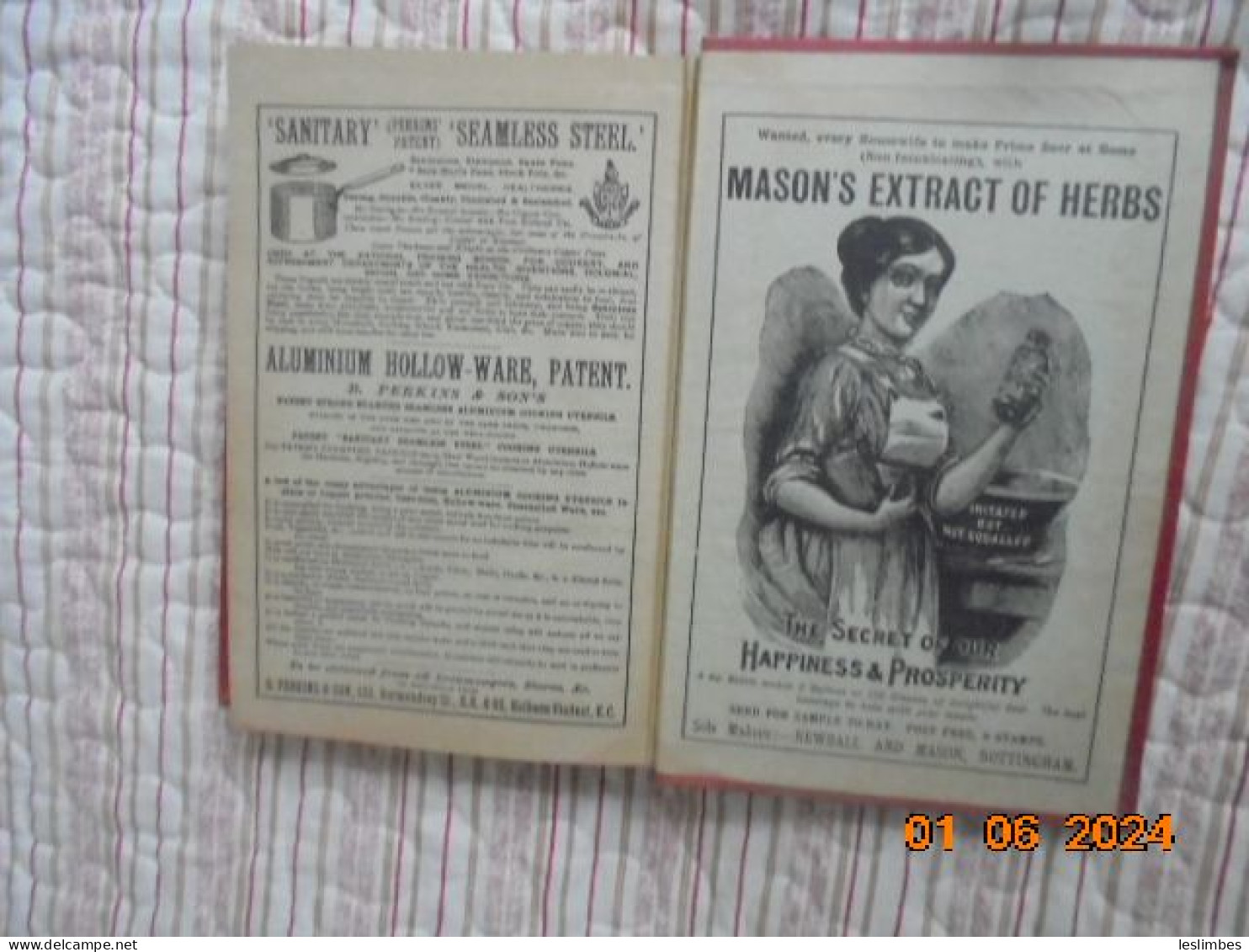 Mrs Beeton's Cookery Book and Household Guide. 1898 New & enlarged edition. 516 columns, 1000 receipts and instructions