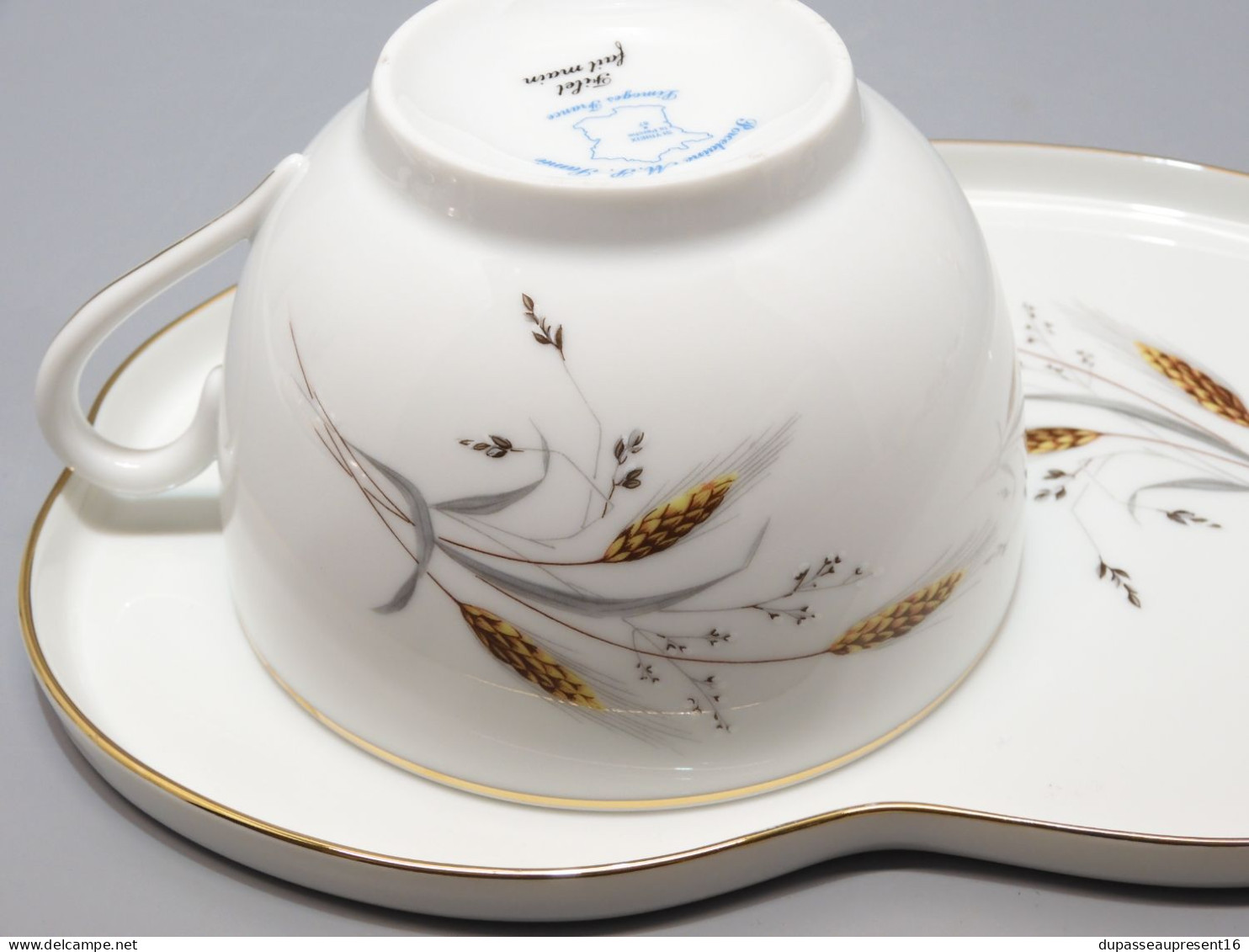 -JOLIE TASSE/BOL & SON PLATEAU PORCELAINE de LIMOGES MP SAMIE EPIS de BLE      E