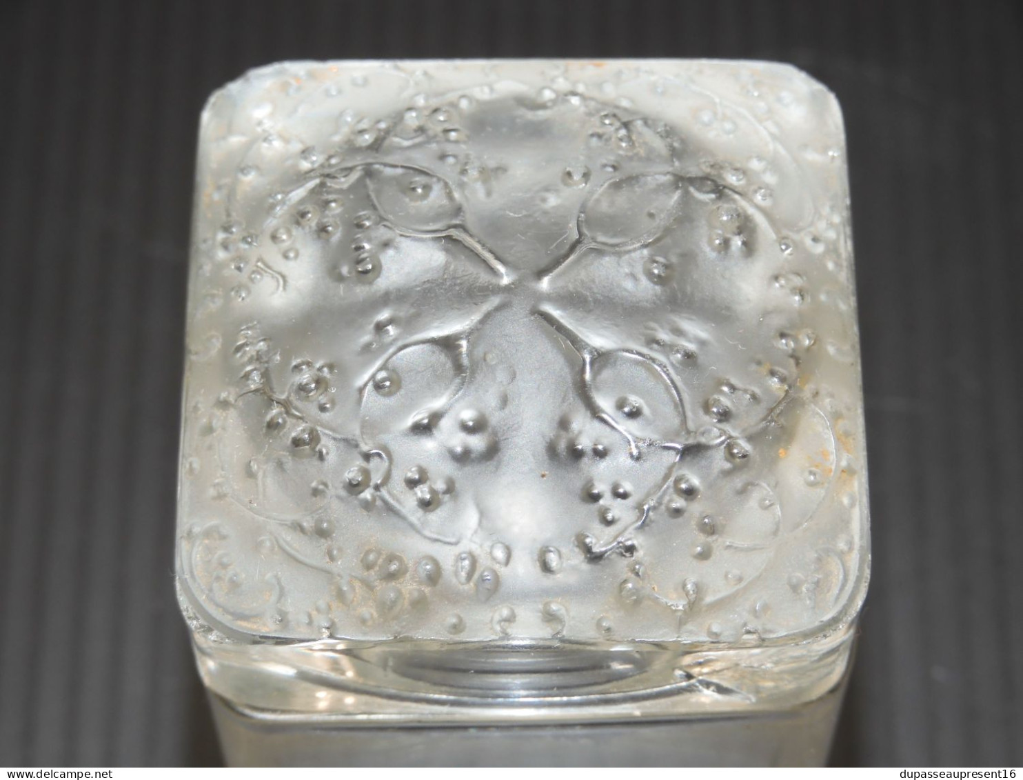 -René LALIQUE 1928 ANCIEN FLACON De PARFUM POT BOITE à Crème La Jacée Coty     E - Glass & Crystal