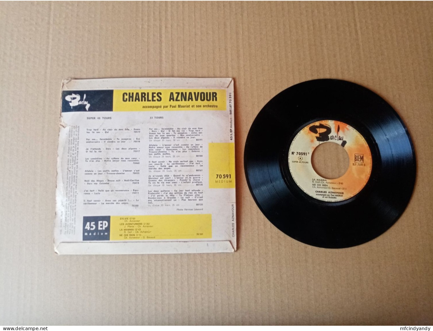 Vinyle 45T Charles Aznavour -  Sylvie + 3 Titres - Otros - Canción Francesa