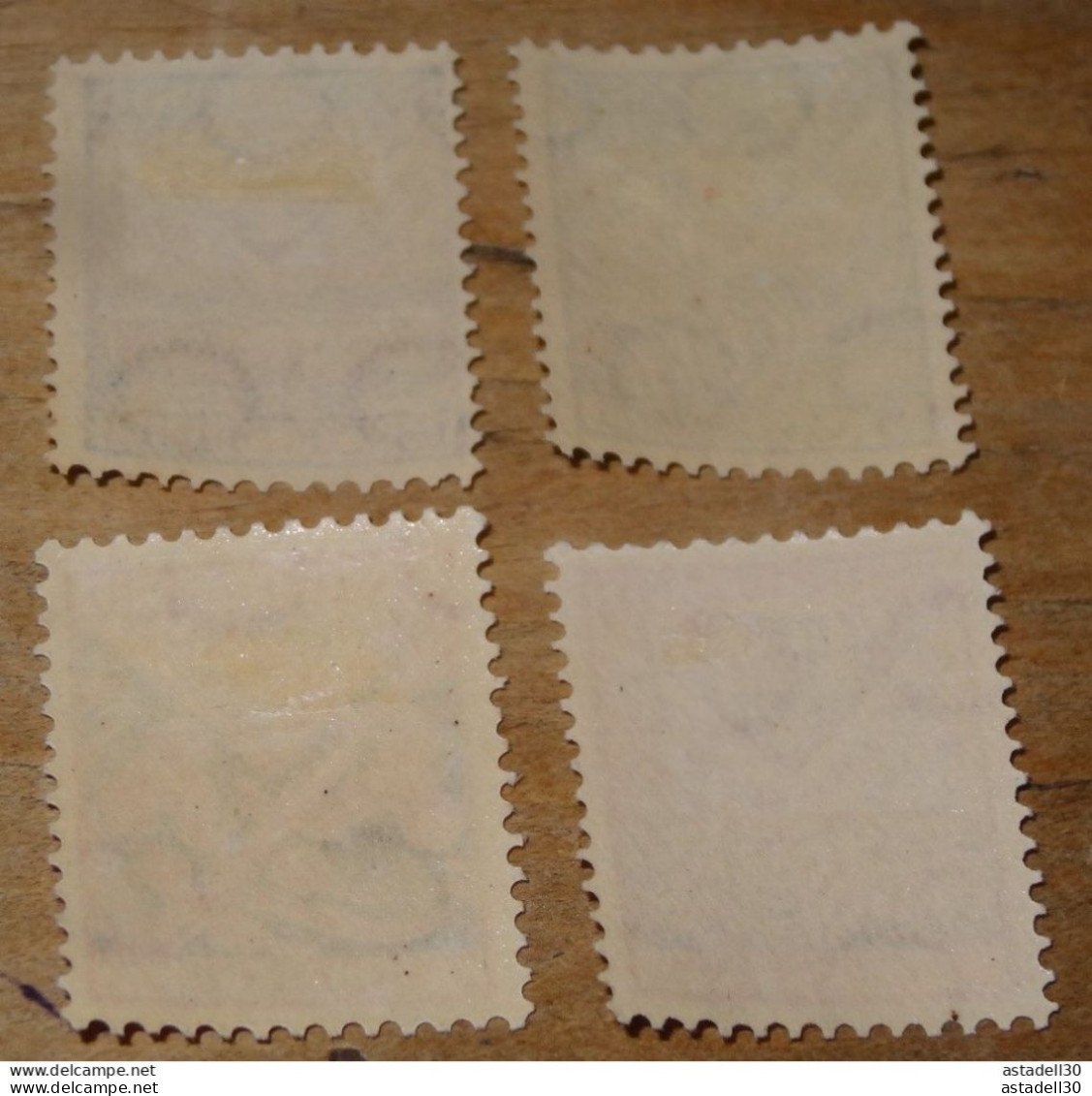 PAYS BAS - NEDERLAND : Child Care , 1927 ,   Mint * Hinged  ............ CL1-12-7a - Unused Stamps