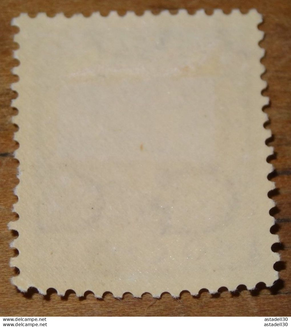PAYS BAS - NEDERLAND : Wilhemine, 40 Cent, + WATERMARK, 1926-27 , Mint * Hinged  ............ CL1-12-1d - Unused Stamps
