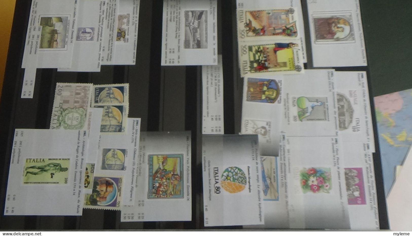 BJ30 Collection De Timbres D'Italie Avec Notices Explicatives.  A Saisir !!! - Collections (en Albums)