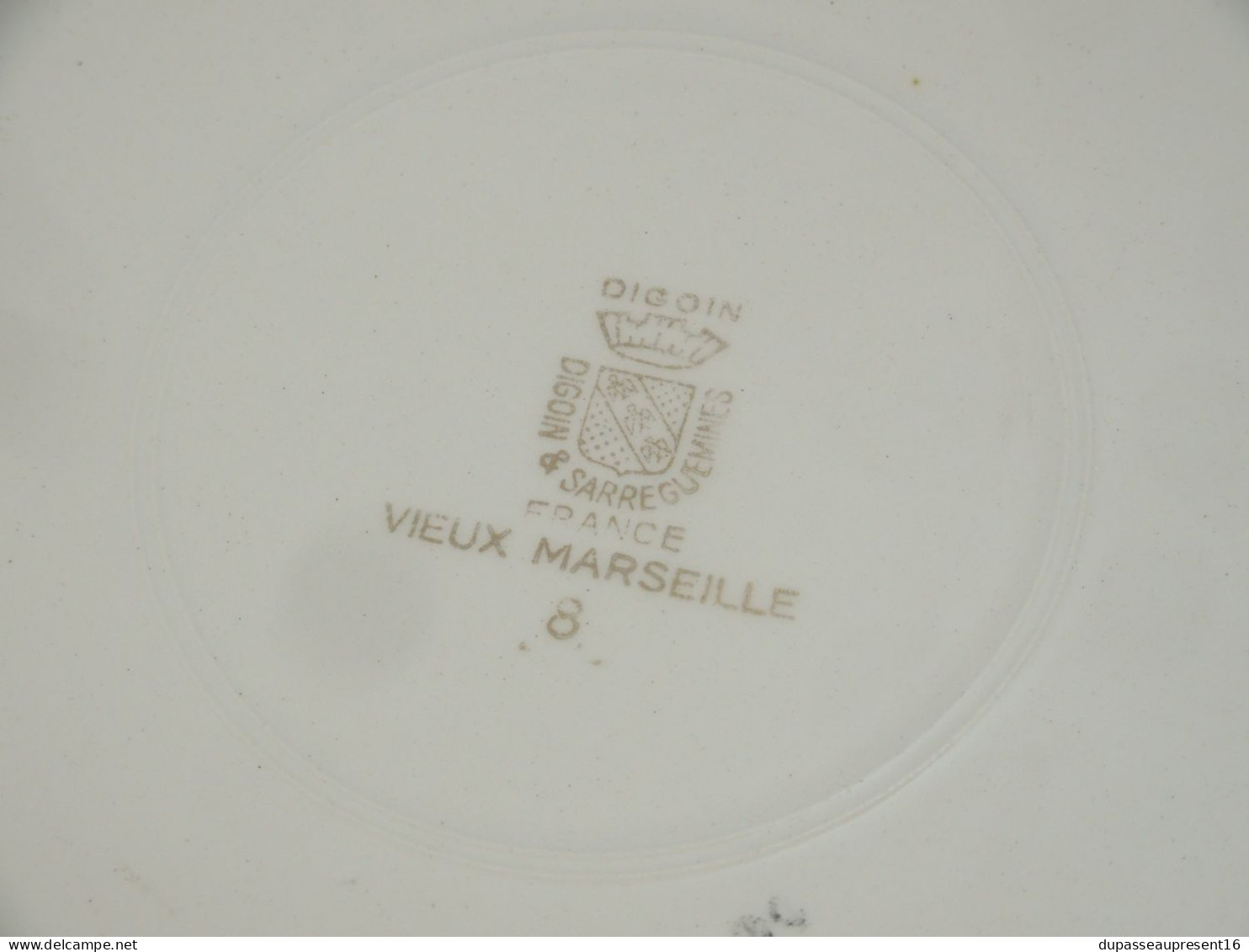 -PLAT ROND CREUX CERAMIQUE DIGOIN/SARREGUEMINES VIEUX MARSEILLE déco table    E